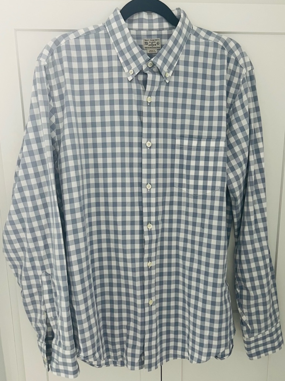J. Crew Quality Woven Blue and White Gingham Button-Down Shirt 100 % cotton L